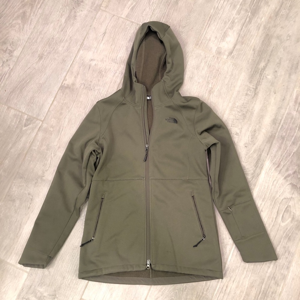 The North Face Apex Risor with hood